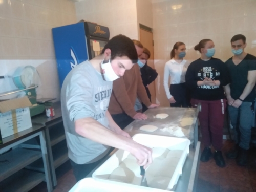 IMG-450b281e594f2575fb03f0a32e01239e-V